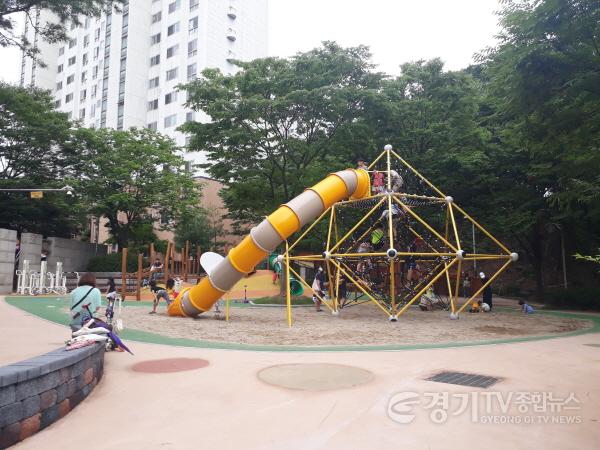 [크기변환]201211_용인시 신갈동 공원 2곳 어린이 놀이시설 재정비_사진(2).jpg
