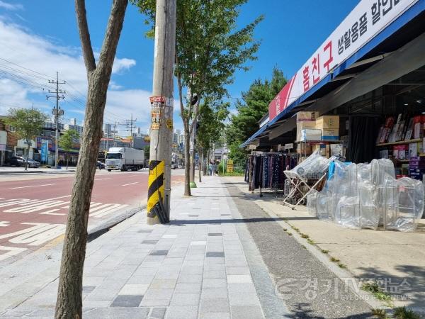 [크기변환](사진) 포곡농협~포곡고등학교 삼거리 1.6km 구간 보도블럭 설치 완료 모습.jpg