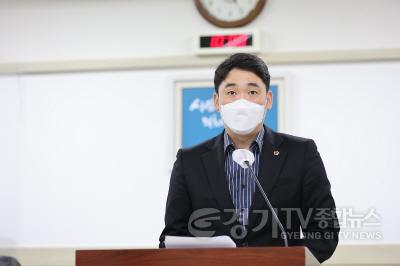 [크기변환]사본 -210906 신정현 의원, 미등록 아동을 위한 출생통보제 도입 촉구 건의안 상임위 통과1.jpg