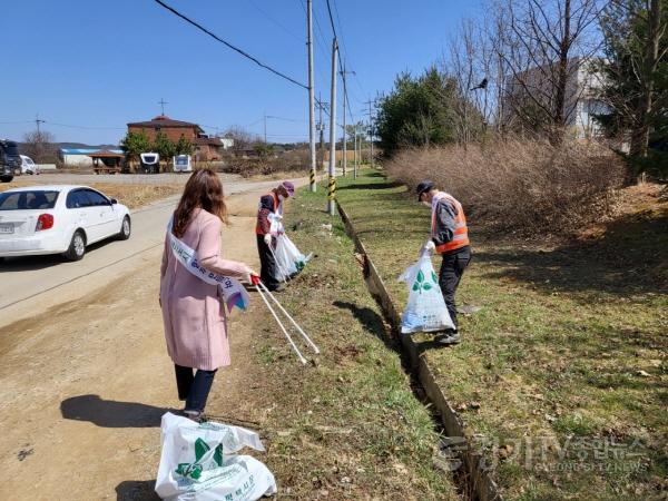 [크기변환]사본 -3-30-4-2_평택시_새봄맞이_산림_녹지_환경정비_활동_펼쳐.jpg