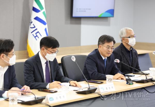 [크기변환]사본 -도민안전혁신단 위촉식 및 자문회의(2).jpg