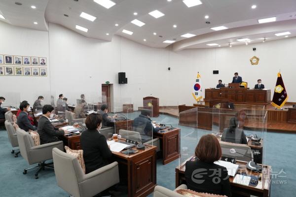 [크기변환]사본 -[사진자료] 하남시의회 제317회 제2차 정례회 제3차 본회의 모습(사진_하남시의회 제공) 1.jpg