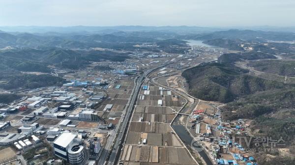 [크기변환]사본 -4. 용인 첨단 시스템 반도체 국가산단이 들어설 이동 남사읍 일대 전경.jpg