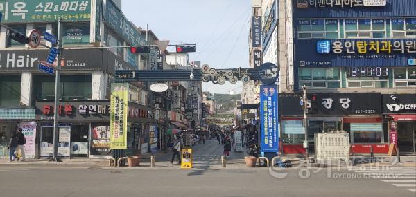 [크기변환]6. 용인중앙시장이 오는 9월 1일부터 3일까지 열리는 ‘용인중앙시장 별빛마당 야시장’ 먹거리 셀러를 모집한다. 사진은 용인중앙시장 전경..jpeg