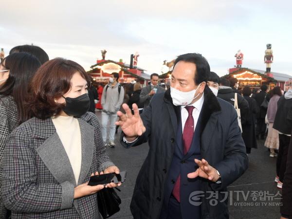 [크기변환]1-3 이권재 오산시장이 지난해 12월 국외 벤치마킹 차 일본 도쿄, 요코하마 지역 방문.jpg