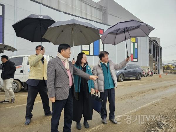 [크기변환]240115 김상곤 의원, 오염된 관리천 추가 피해 막기위해 동분서주 (2).jpg