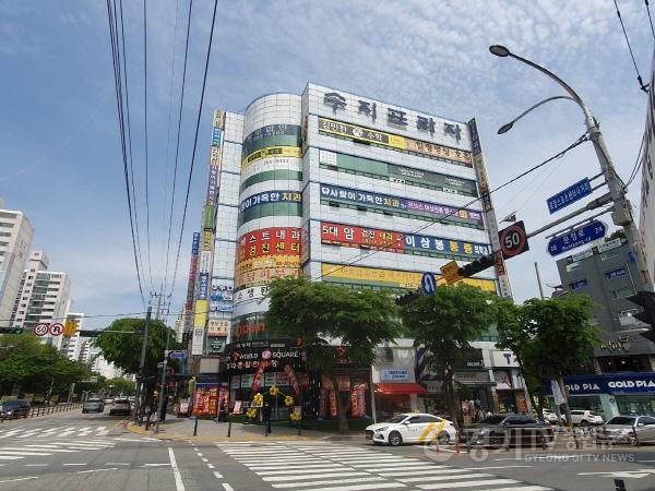 [크기변환]2. 용인에서 가장 비싼 땅에 2년 연속 오른 용인시 수지구 풍덕천동 수지프라자 건물 부지.jpg