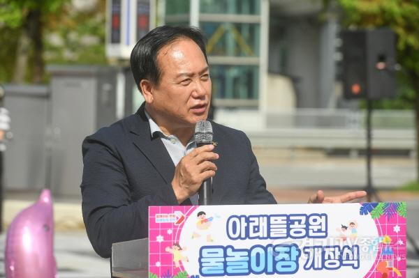 [크기변환]아래뜰공원 물놀이장_03.jpg