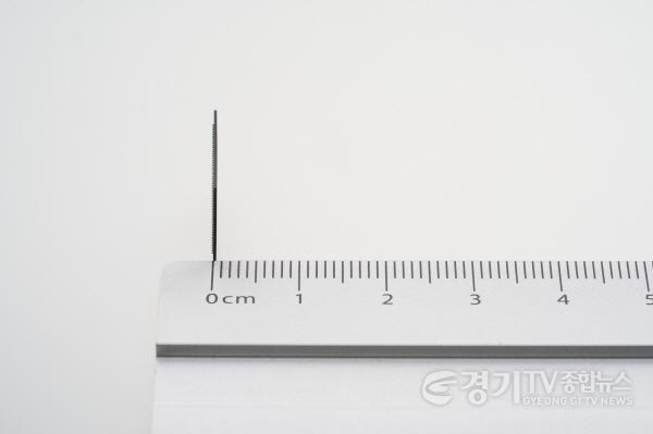 [크기변환]삼성전자, 업계 최소 두께 LPDDR5X D램 양산(6).jpg