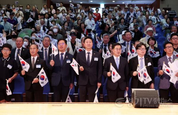 [크기변환]240815 김진경 의장, 15일 제79주년 광복절 경축식 ‘기억_미래를 잇다’ 참석 (3).jpg