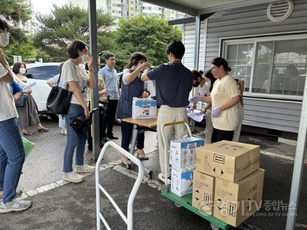 [크기변환]광주시, 관내 코로나19 감염 취약시설 63개소 대상 방역물품 선제적 긴급 지원 (1).jpg