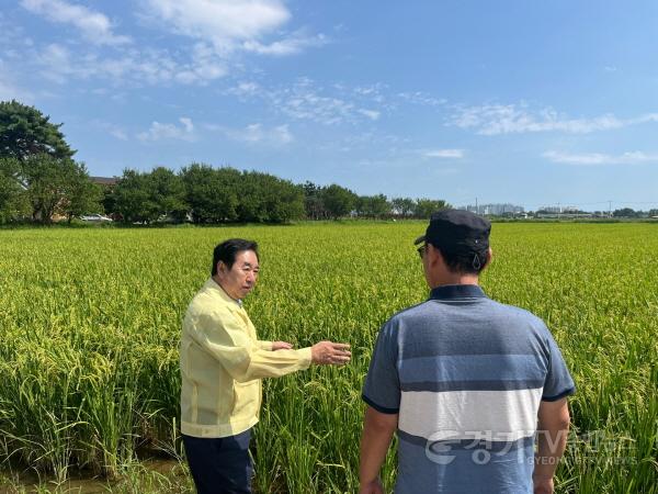 [크기변환]240904 김성남 의원, 평택 가루쌀 생산단지 방문하여 현장점검 및 격려.jpg