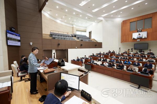 [크기변환]20240905 용인특례시의회, 제286회 임시회 제2차 본회의 열어(3).jpg