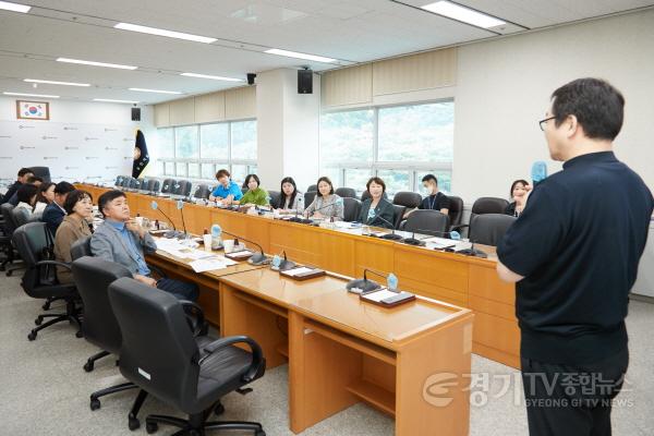 [크기변환]20240910 의원연구단체 용인, 역사종교문화 여행의 시작, 연구용역 중간보고회(3).jpg