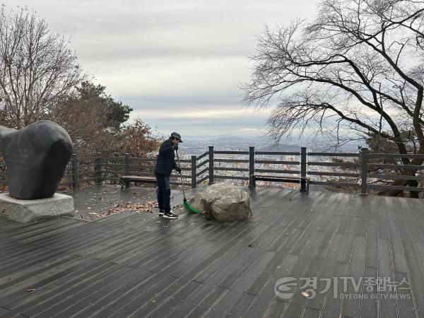 [크기변환]1. 이천시 설봉산, 시민 참여로 아름답게 가꿔지다2.jpeg