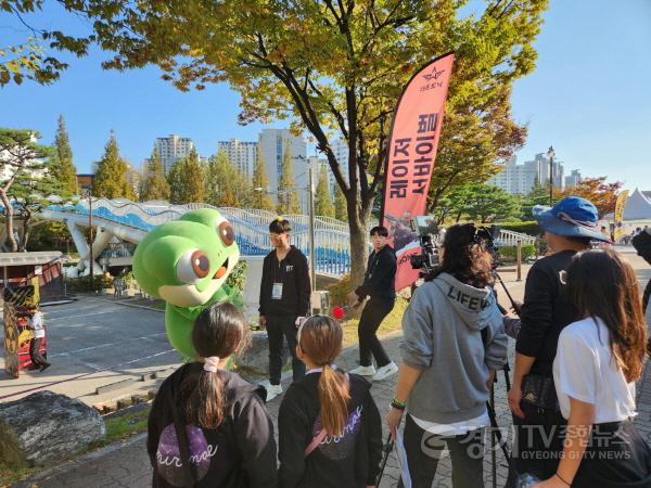 [크기변환]1-3. 수원시가 청소년들의 활동무대를 마련합니다!.jpg