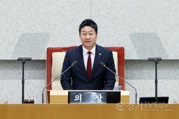 [크기변환]241128 김진경 의장, 양당 합의로 정례회 정상화...협치의 밝은 하늘 기대 (1).jpg