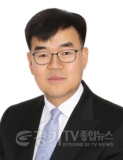 [크기변환]엄범식 본부장.png