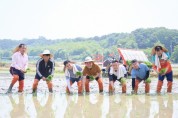 [경기티비종합뉴스] 경기도의회 서광범 도의원, 여주 모내기행사에 도지사 초청