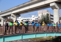 [용인도시공사]   ‘용인의 중심, 깨끗한 금학천 만들기 ’  -경기티비종합뉴스-