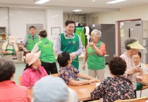 [경기티비종합뉴스]  이상일 시장, 새 단장한 무료 급식소서 ‘배식 봉사’