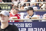 [경기도]  김동연 지사, 골드버그 美 대사와 ‘야구 외교’로 혁신 동맹 강화  프로야구 개막전 관람   -경기티비종합뉴스-