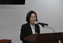 [경기티비종합뉴스] 오산시의회, 송진영 의원, 이권재 시장의 미국 공무 출장 강력 비판