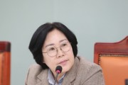 [경기티비종합뉴스] 경기도의회 서현옥 의원, 국제협력국 행정사무감사에서 예산 집행 및 사업 효율성 문제 지적